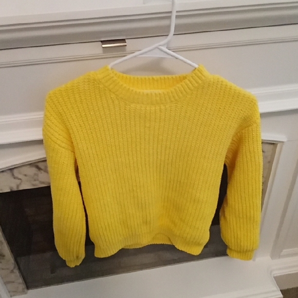 H&M Other - Girls Chunky Yellow Sweater